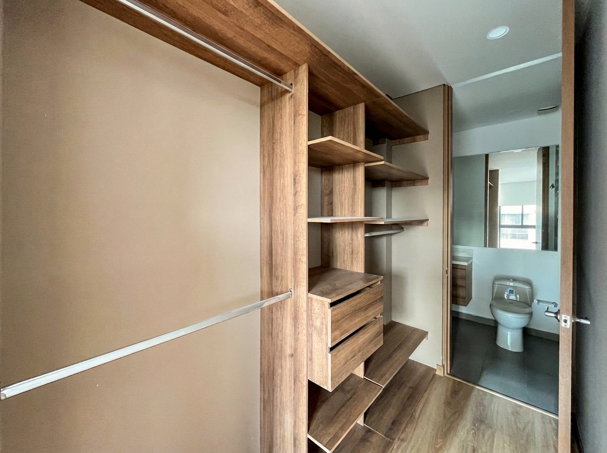Vestidor conectado al baño